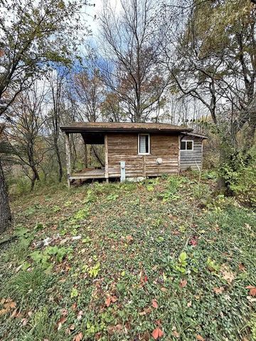 N4854 Eagle Nest Drive, Elroy, WI 53929