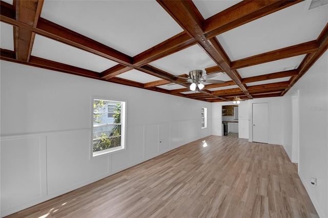 3203 E 38TH AVENUE, Tampa, FL 33610