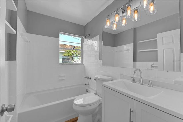 3203 E 38TH AVENUE, Tampa, FL 33610