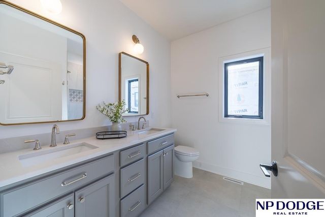 8909 Appaloosa Lane, Lincoln, NE 68520