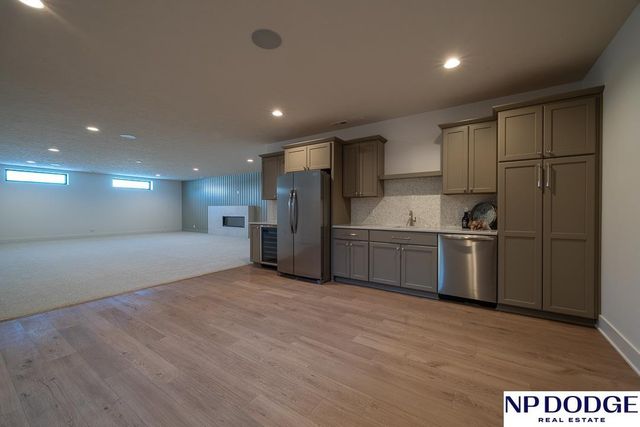 8909 Appaloosa Lane, Lincoln, NE 68520