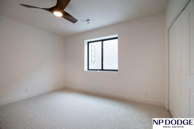 8909 Appaloosa Lane, Lincoln, NE 68520