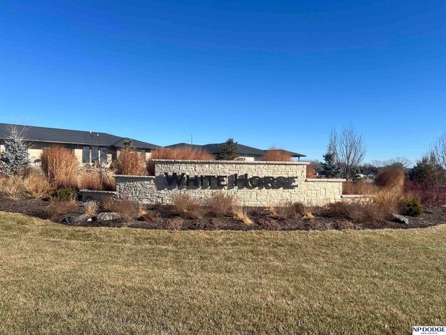 8909 Appaloosa Lane, Lincoln, NE 68520