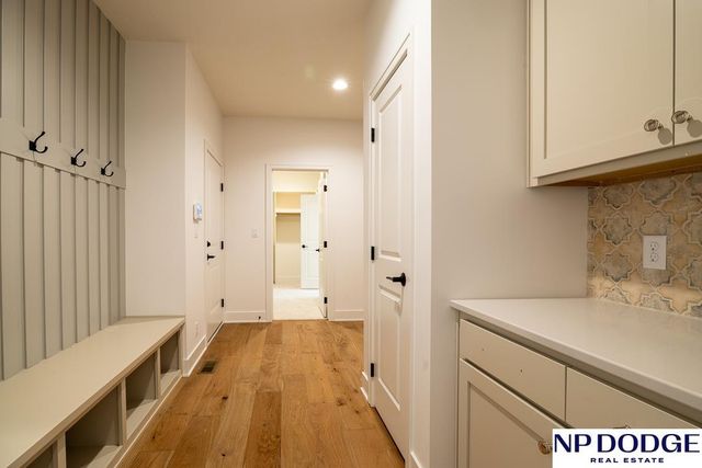 8909 Appaloosa Lane, Lincoln, NE 68520