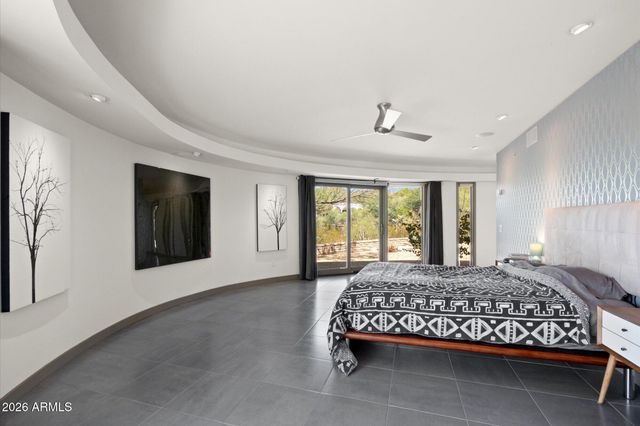 6111 N PALO CRISTI Road, Paradise Valley, AZ 85253