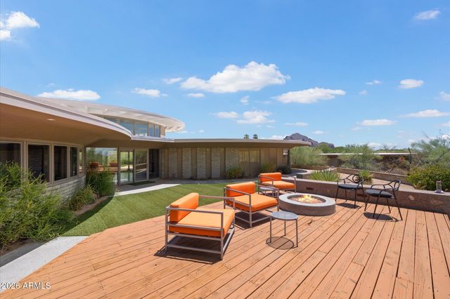 6111 N PALO CRISTI Road, Paradise Valley, AZ 85253