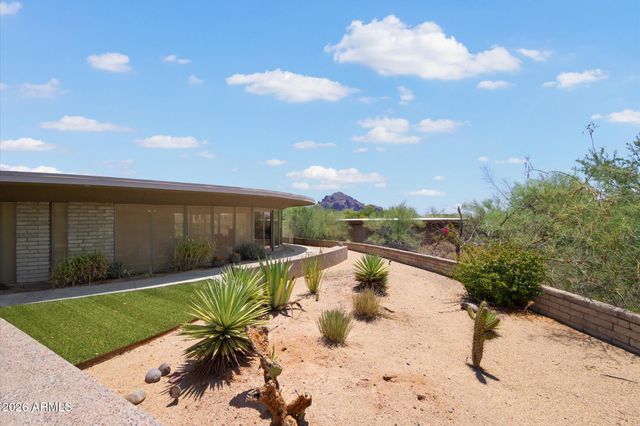 6111 N PALO CRISTI Road, Paradise Valley, AZ 85253