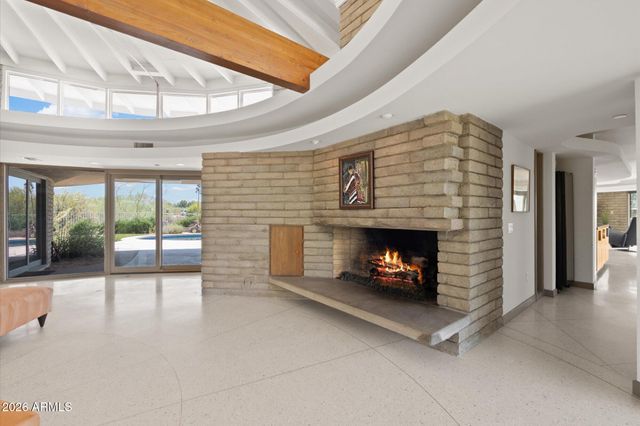 6111 N PALO CRISTI Road, Paradise Valley, AZ 85253