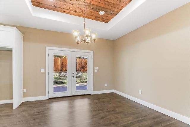 427 E Castleshoals DR, Granite Shoals, TX 78654