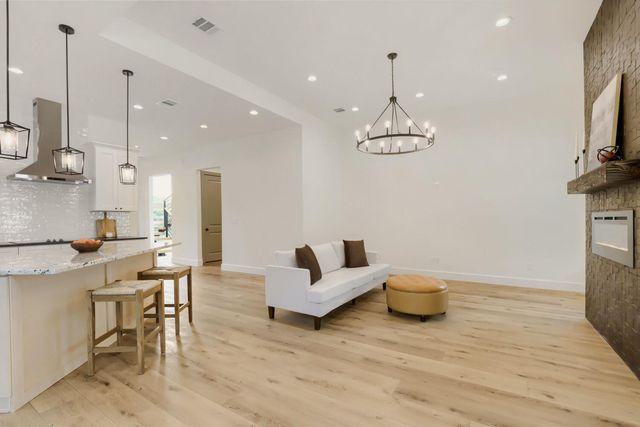 3405 Congress Ave, Lago Vista, TX 78645