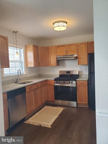 29 LITCHFIELD LN E, Martinsburg, WV 25405