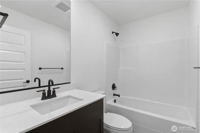 579 Silver Frost Drive, Sequim, WA 98382