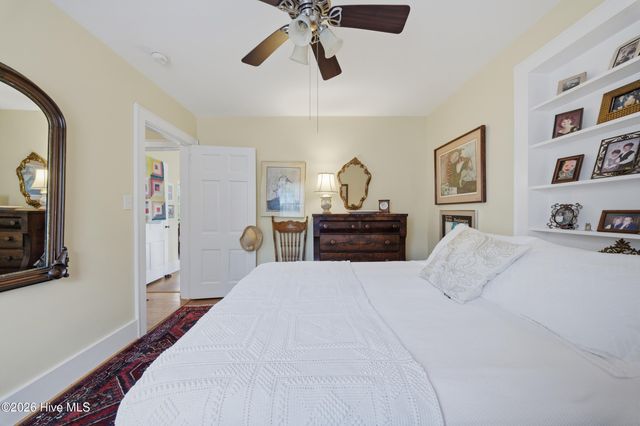 1521 W Queen Street, Edenton, NC 27932