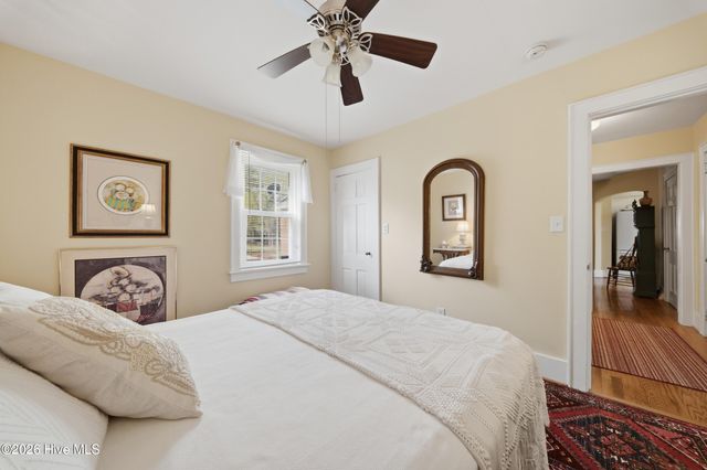 1521 W Queen Street, Edenton, NC 27932