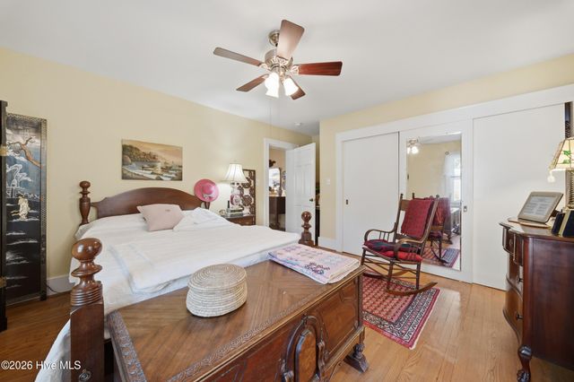 1521 W Queen Street, Edenton, NC 27932