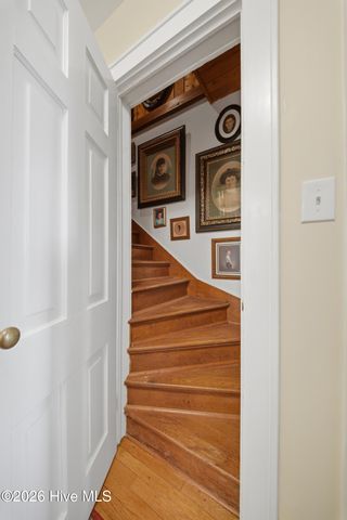 1521 W Queen Street, Edenton, NC 27932