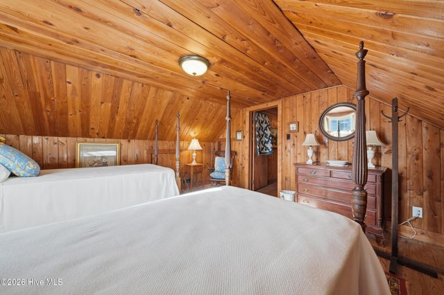 1521 W Queen Street, Edenton, NC 27932