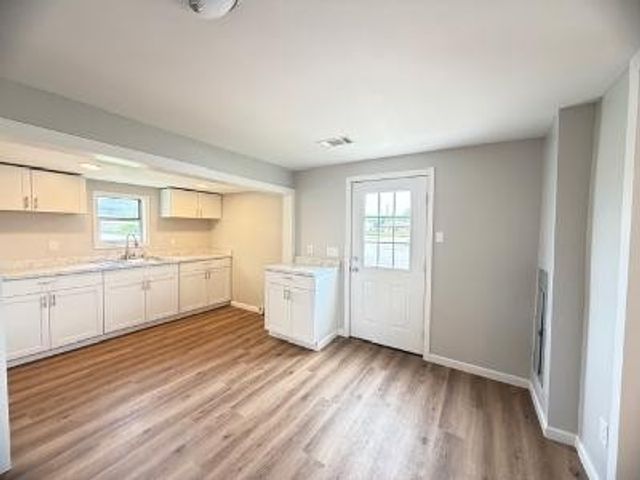 102 Hodges St, N, Cowan, TN 37318