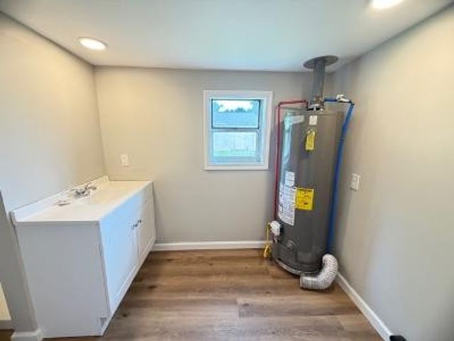 102 Hodges St, N, Cowan, TN 37318