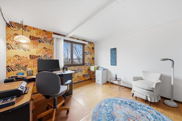 W260N5139 Autumn TRAIL, Pewaukee, WI 53072