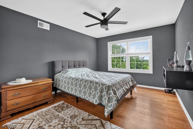 1 Wood Hollow Trl, Jefferson Twp., NJ 07438