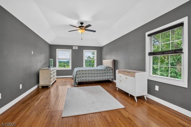 1 Wood Hollow Trl, Jefferson Twp., NJ 07438