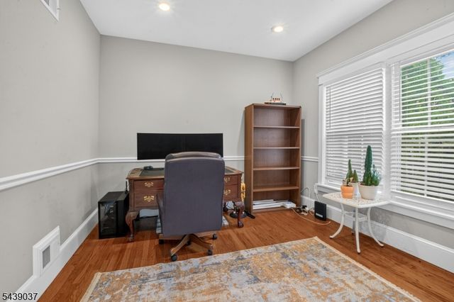 1 Wood Hollow Trl, Jefferson Twp., NJ 07438
