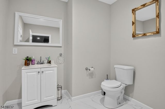 1 Wood Hollow Trl, Jefferson Twp., NJ 07438