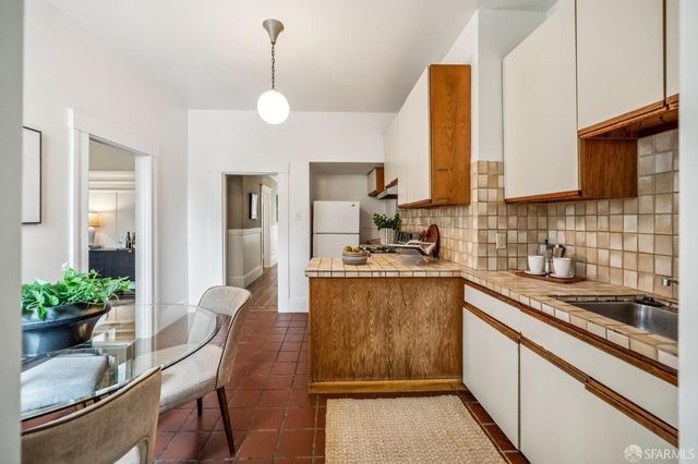 3428 16th Street, San Francisco, CA 94114