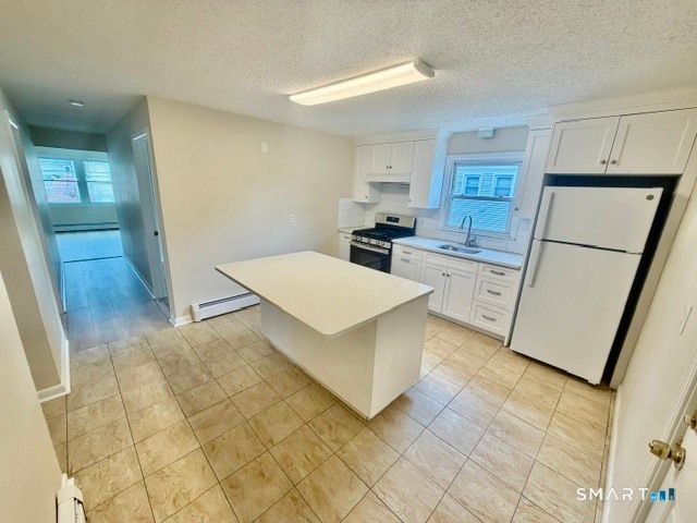 114 Waldorf Avenue, Bridgeport, CT 06605