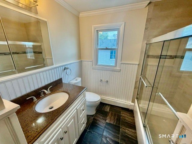 114 Waldorf Avenue, Bridgeport, CT 06605