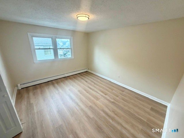 114 Waldorf Avenue, Bridgeport, CT 06605