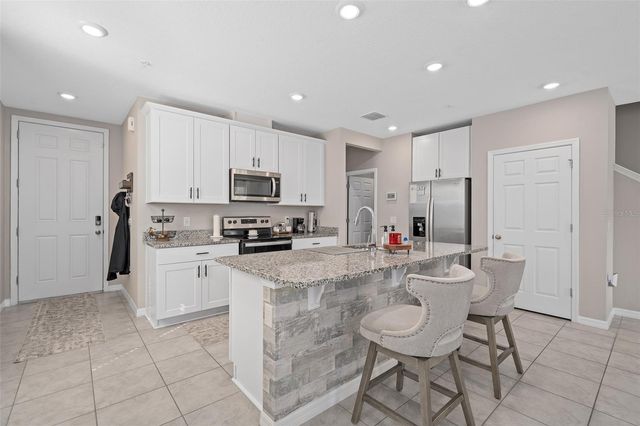 2519 SWEET VIBURNUM WAY, Ocoee, FL 34761