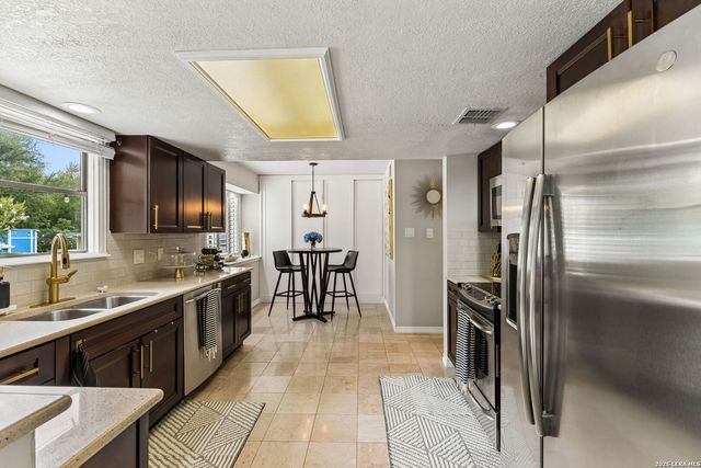 13907 Hunters Hawk, San Antonio, TX 78230