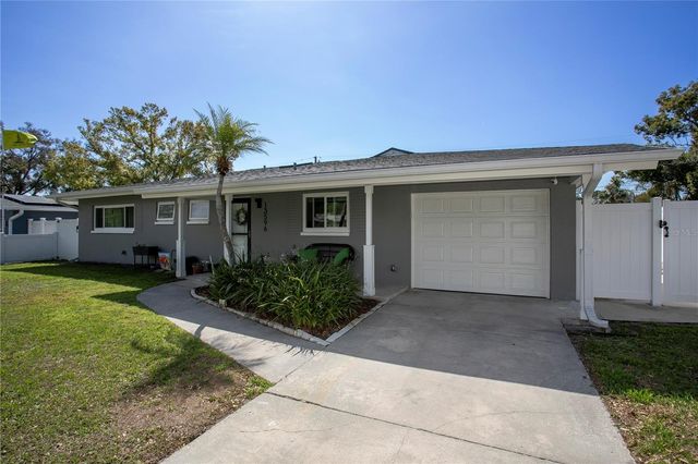 13596 CROFT DRIVE N, Largo, FL 33774