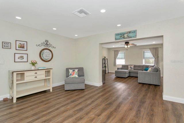 13596 CROFT DRIVE N, Largo, FL 33774