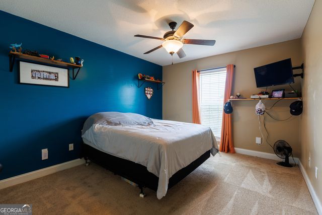 90 N Moody Drive, Ray City, GA 31645