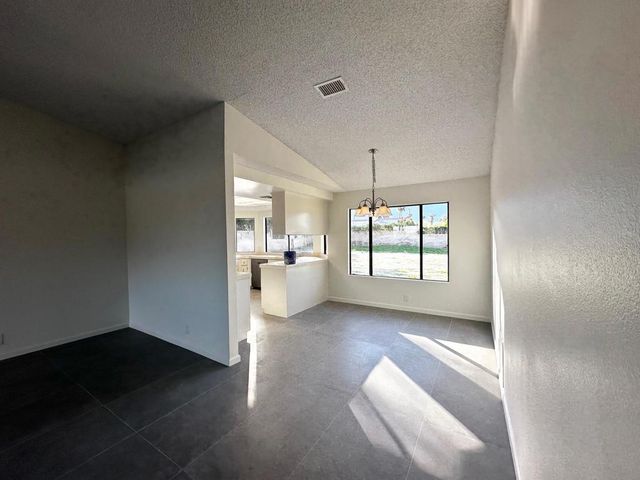2201 N Farrell Drive, Palm Springs, CA 92262