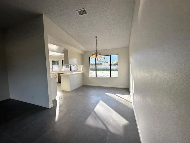 2201 N Farrell Drive, Palm Springs, CA 92262