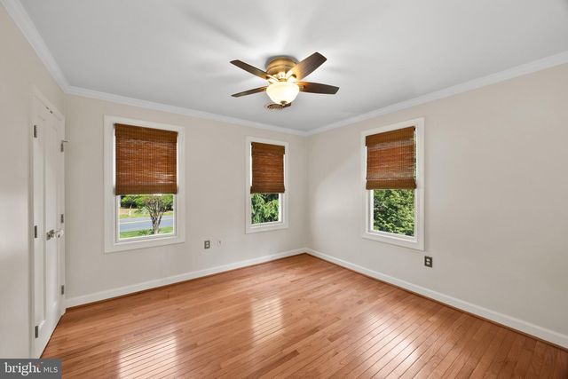 3706 THOMAS POINT RD, Annapolis, MD 21403