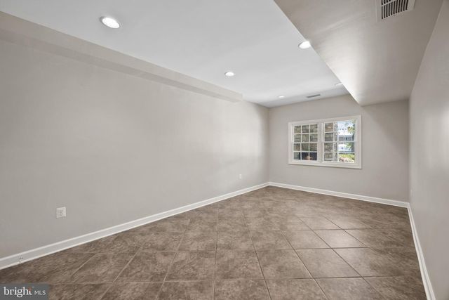 3706 THOMAS POINT RD, Annapolis, MD 21403