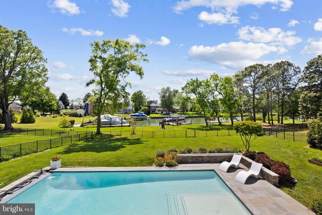 3706 THOMAS POINT RD, Annapolis, MD 21403