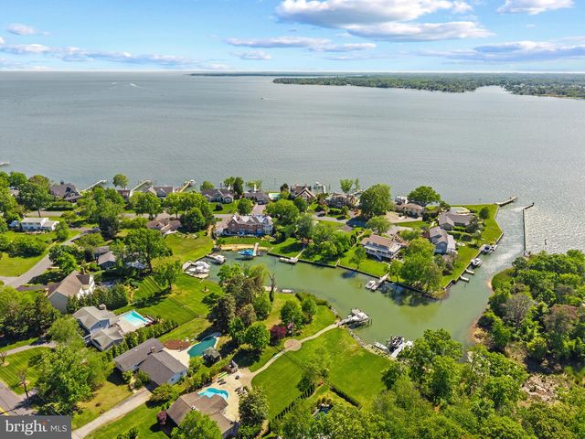 3706 THOMAS POINT RD, Annapolis, MD 21403