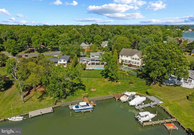 3706 THOMAS POINT RD, Annapolis, MD 21403