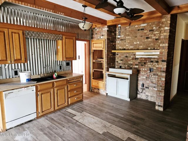 1020 Diane Circle, Summit, MS 39666