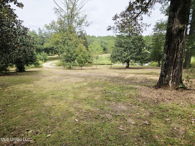 1020 Diane Circle, Summit, MS 39666