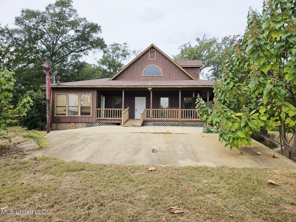 1020 Diane Circle, Summit, MS 39666