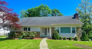 28 Cooper Lane, Larchmont, NY 10538