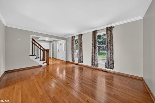 1155 Hickory Hill Dr Drive, Rochester Hills, MI 48309
