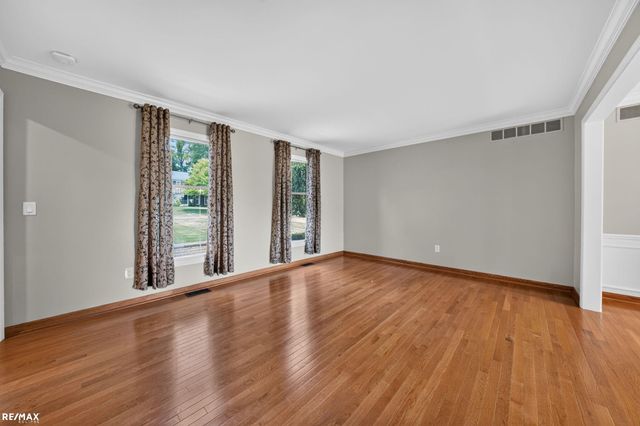 1155 Hickory Hill Dr Drive, Rochester Hills, MI 48309